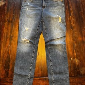 Universal Thread Distressed Blue Skinny Jeans